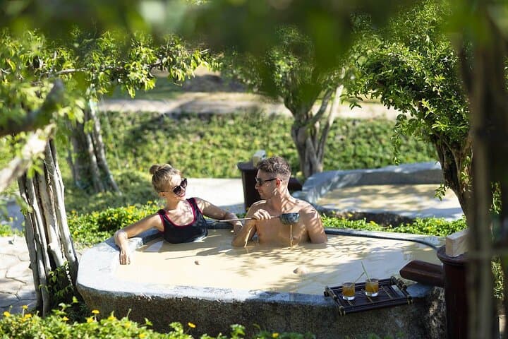 Nha Trang Island Hopping: Snorkeling, BBQ Lunch & Hon Tam Hot Springs photo 2