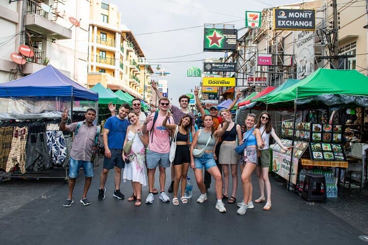 Bangkok City Session Walking Tour — Golden Mount, Giant Swing & Khao San Afternoon Stroll