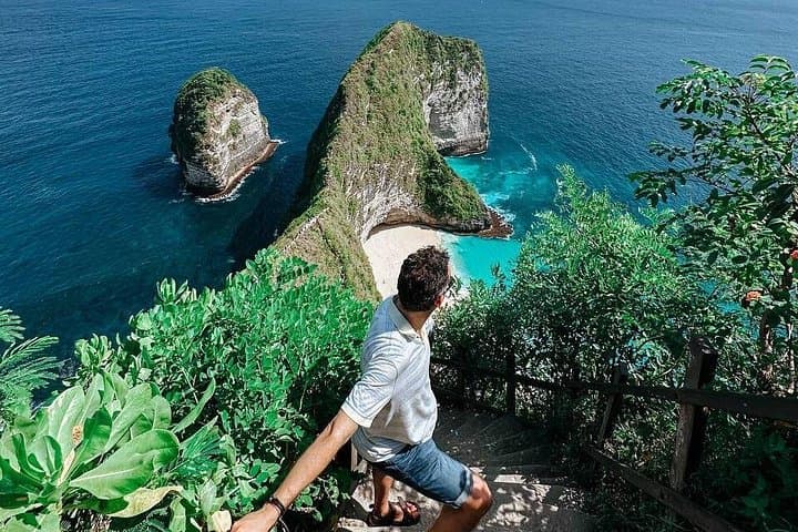 Nusa Penida Day Tour: Kelingking Cliff, Diamond Beach & Thousand Island Viewpoint photo 1