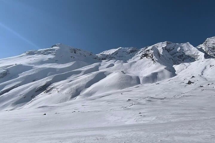 Annapurna Circuit & Tilicho Lake: 15-Day High-Altitude Trek from Kathmandu photo 6