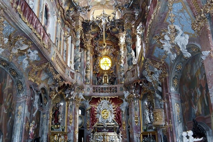 Munich Old Town Self-Guided Walk — Marienplatz, Viktualienmarkt & Asamkirche photo 5