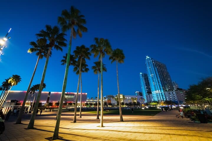 Tampa Riverwalk Self-Guided Audio Walking Tour: History, Highlights & Practical Guide photo 4