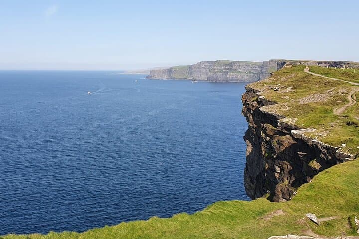 Ireland Idyllic Tour from Dingle — Cliffs of Moher, The Burren & Poulnabrone photo 4