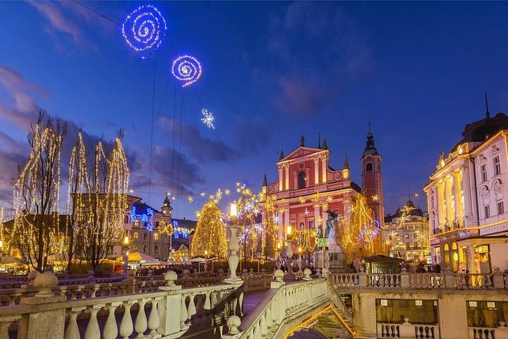 Ljubljana Christmas Market: Private Guided Evening Walk Through Old Town Lights photo 1