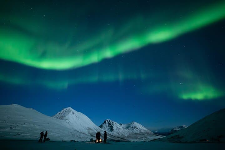 Budget Northern Lights Chase by Bus from Tromsø — Evening Aurora Tour with Photos photo 1