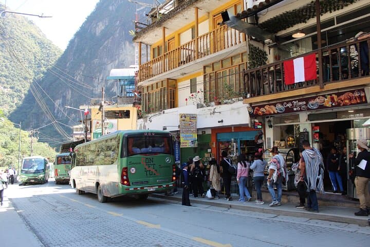 Vistadome Train to Machu Picchu: Full-Day Guided Tour from Cusco photo 4