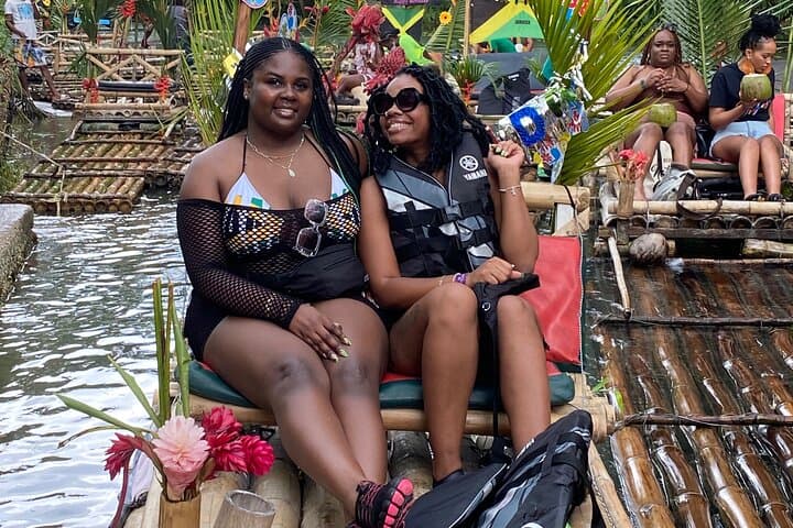 Montego Bay Bamboo Rafting Tour with Limestone Foot Massage photo 6