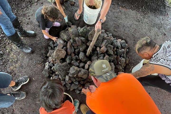 Hands-On Hawaiian Imu Cooking: Big Island Imu Feast & Cultural Lesson