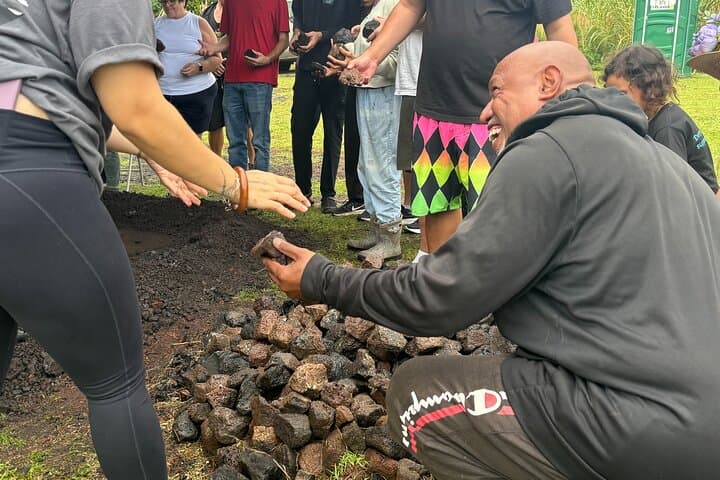 Hands-On Hawaiian Imu Cooking: Big Island Imu Feast & Cultural Lesson photo 4