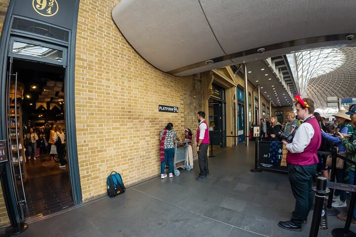 Private Harry Potter Tour of London — 3-Hour Wizarding Film Locations photo 5