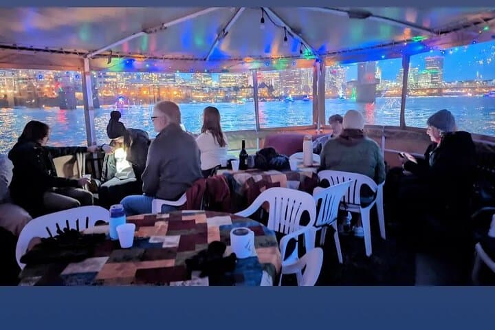 Portland City Lights & Bridge Cruise on the Willamette photo 3