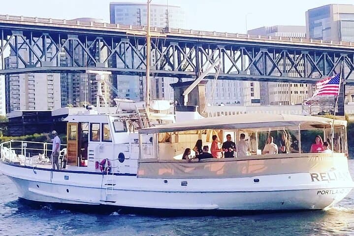 Portland City Lights & Bridge Cruise on the Willamette photo 4