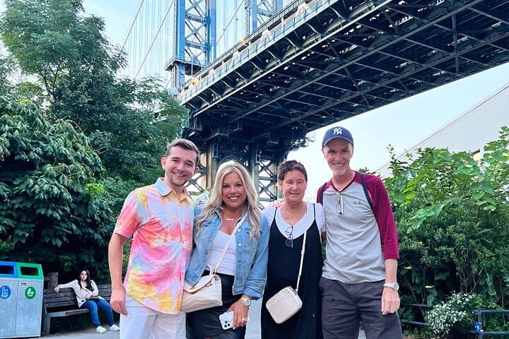 Brooklyn Bridge to DUMBO Private Walking Tour | Brooklyn Heights Promenade photo 3