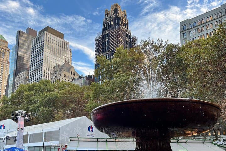 Midtown Manhattan Walking Tour — Times Square to Rockefeller Center photo 3