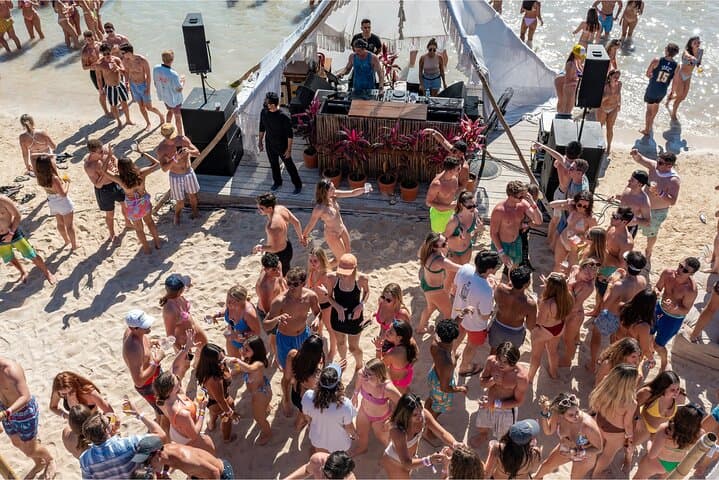 Hip-Hop Catamaran Party from Cancun to Isla Mujeres — Snorkel, Sandbank & Beach Club Fiesta photo 2
