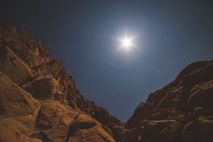 Hurghada-Desert-Stargazing-Bedouin-Dinner-Jeep-Safari