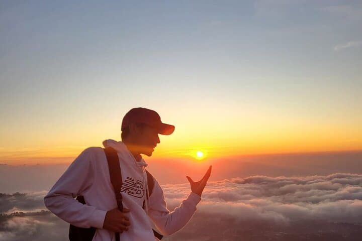 Mount Batur Sunrise Trek: Volcano Hike and Hot Springs near Ubud photo 2