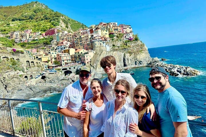 Florence 2-Day Combo: Pisa, Cinque Terre & Tuscany Wine Tour