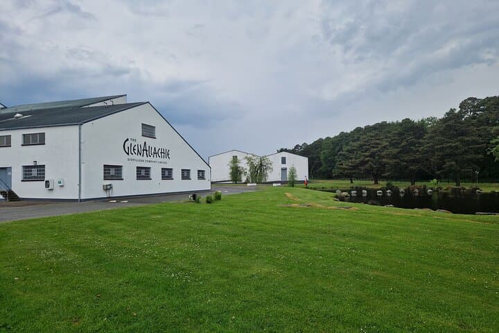 Luxury Highland Whisky Tours from Edinburgh — 3-Day Private Speyside & Cairngorms Experience photo 4