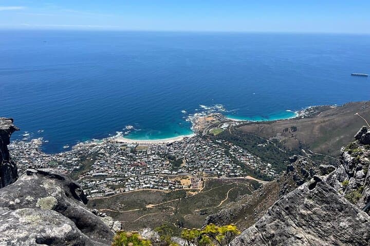 Table Mountain Cable Car & AFROGEM: Half-Day Panoramas and Gemstone Workshop photo 5