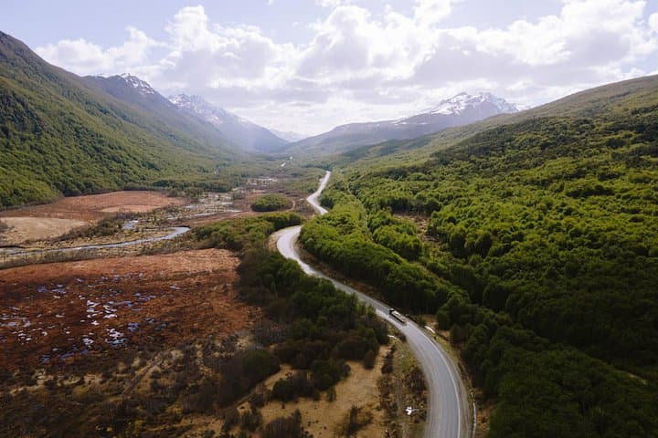 Escondido y Fagnano Lakes Day Trip from Ushuaia — Lakes, Peat Bogs & Short Hikes photo 4