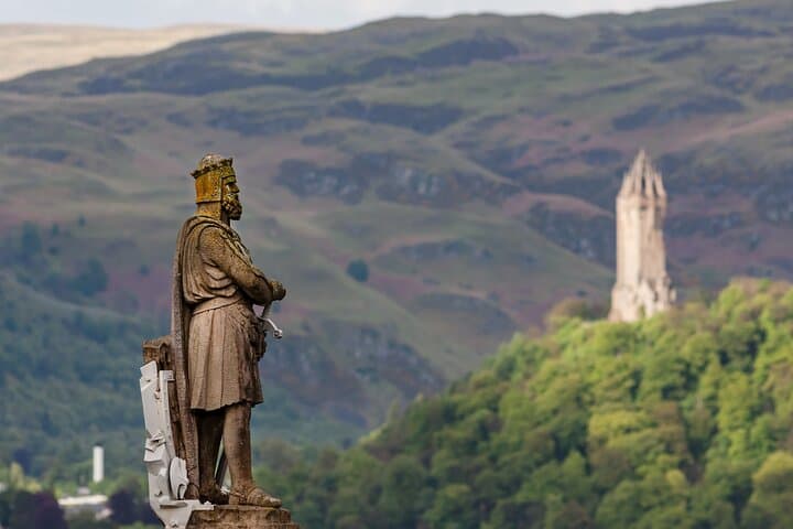 Greenock to Stirling Castle & Loch Lomond Private Day Tour photo 5