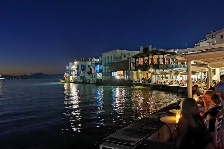 Night in Chora: Mykonos Town Bar Crawl with a Local Guide photo 4