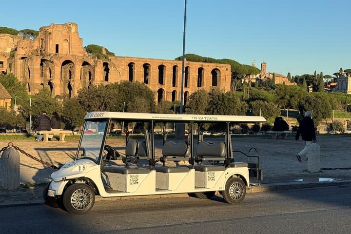 Rome Golf Cart Sightseeing Tour: 6-Hour Historic Route with Lunch photo 4