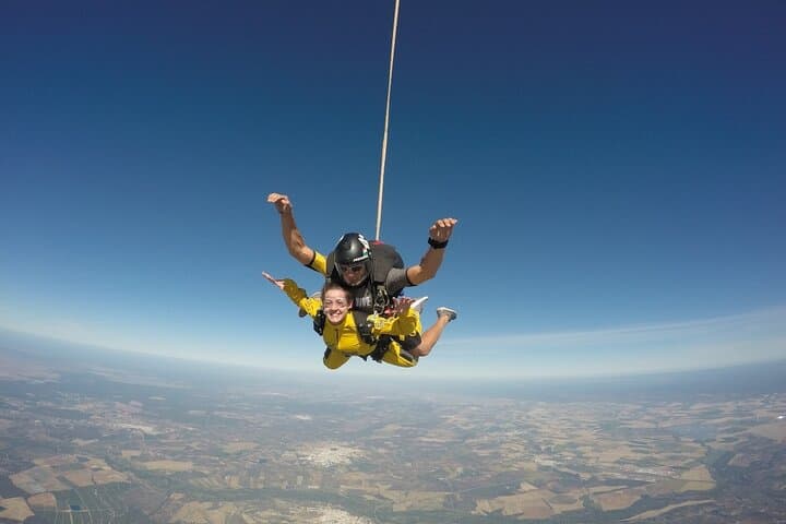 Tandem Skydiving Near Seville — 4,000m Freefall Over Andalusia photo 2