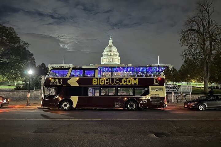 Big Bus DC Night Tour: Monuments & Memorials After Dark photo 2