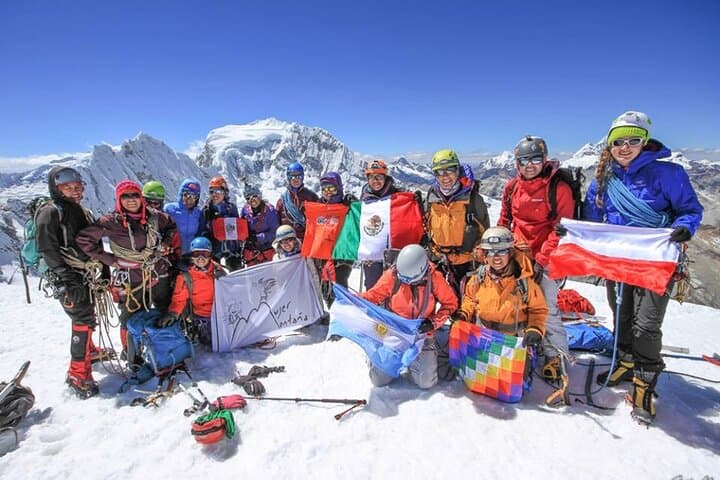 Summit Nevado Vallunaraju: 2D/1N Huaraz Guided Climb to 5,686 m