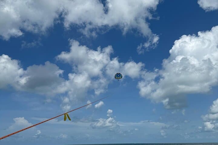 Parasailing in Sarasota: Aerial Views of Lido, Longboat & Siesta Keys photo 2