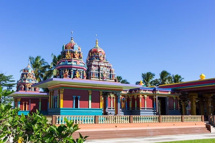 Nadi Walking Tour: Markets, Temple & Local Culture in 2 Hours
