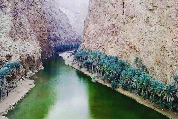 Hike and Swim Wadi Shab: Cave Waterfall Day Trip from Muscat