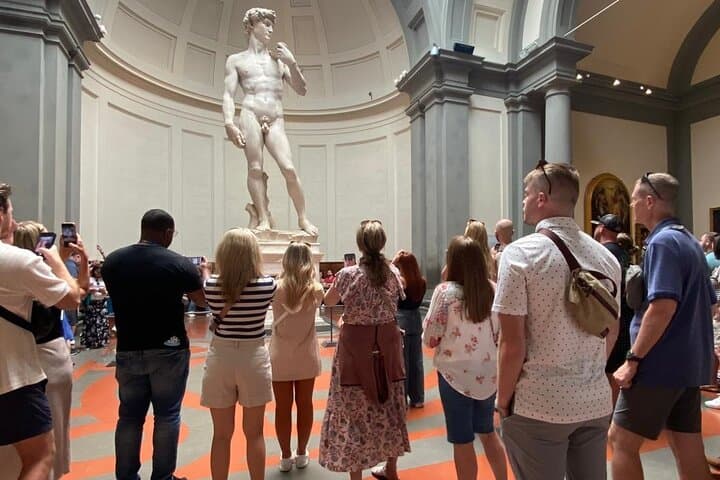 Private Walking Tour of Florence: Cathedral, Ponte Vecchio & Local Bites photo 6