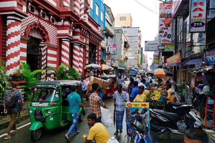 Ride Colombo’s Tuk-Tuk Safari: 4-Hour City Tour of Temples, Markets and Ocean Views