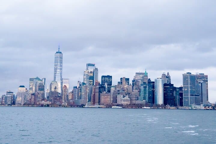 Cruise Through New York's Festive Skies with a Holiday Brunch photo 5