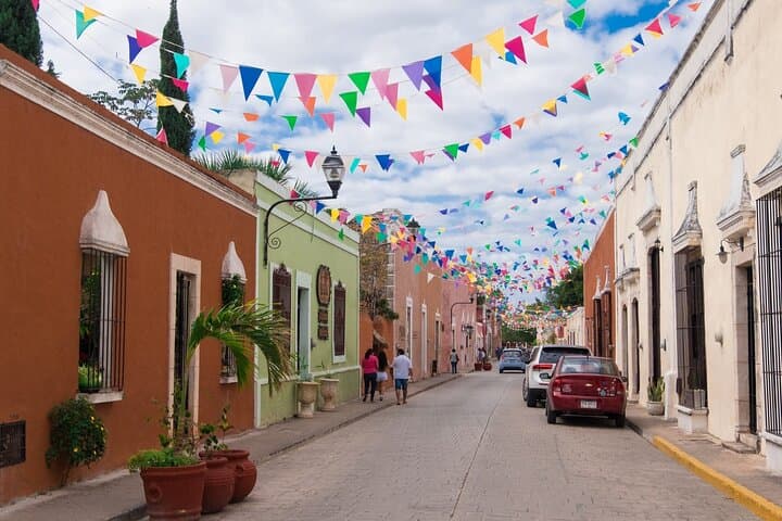 Private Yucatán Explorer: Chichén Itzá, Cenote Swim & Valladolid Day Trip photo 4