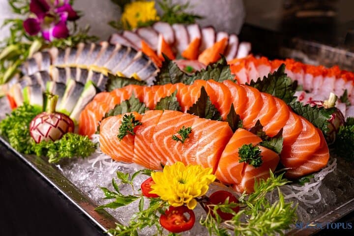Halong Bay Luxury Day Cruise & Seafood Buffet on the Sea Octopus photo 2