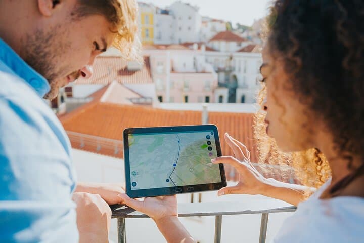 Lisbon Electric Self-Drive Tour — Spinach Car Sightseeing Routes (1–3 hrs) photo 6