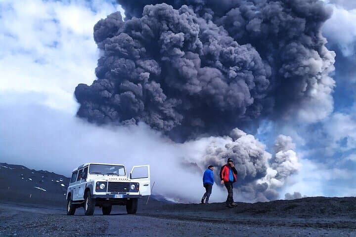 Etna Excursion to 3000m by Cable Car & 4x4 from Taormina