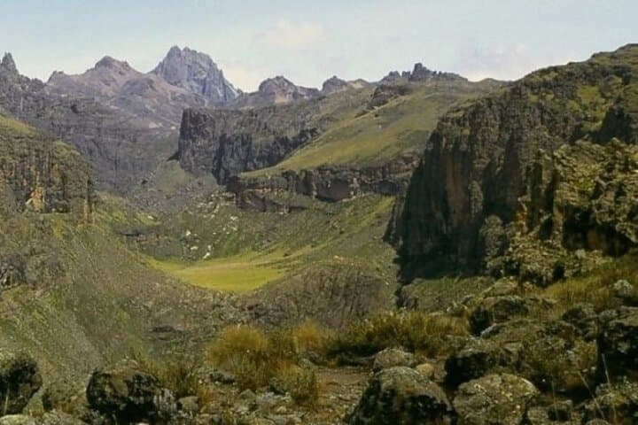 4-Day Sirimon Route Trek to Point Lenana on Mount Kenya photo 2