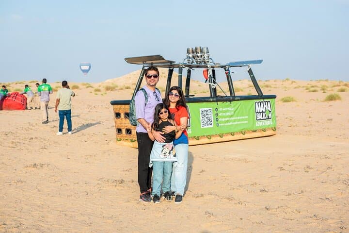 Dubai Desert Hot Air Balloon Sunrise with Breakfast & Transfers photo 6