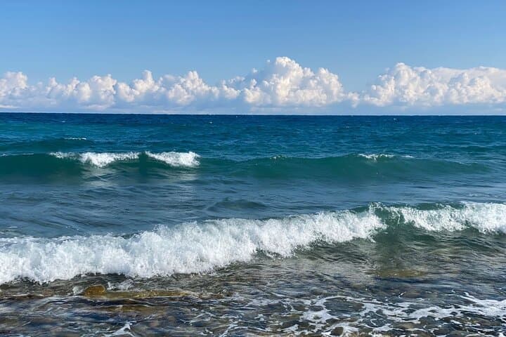 2-Day South Coast Issyk-Kul Escape: Yurts, Canyons & Eagle Hunting photo 2