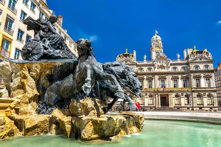 Self-Guided Lyon Walking Tour with Audioguide — Vieux Lyon & Presqu'île in 2–3 Hours photo 5