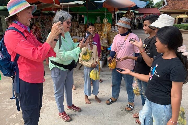 Phnom Penh to Siem Reap Scenic Transfer: Skun Spider Market, Kampong Kdei & Local Flavors photo 5