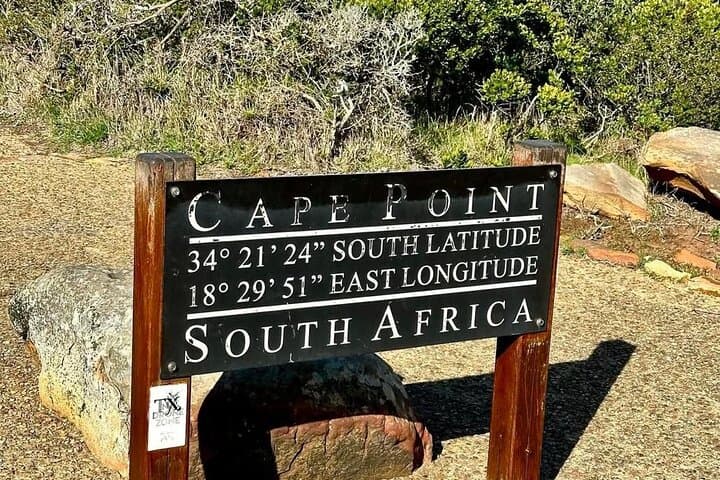 Cape Town Full-Day: Table Mountain, Cape Point & Boulders Beach Penguin Encounter