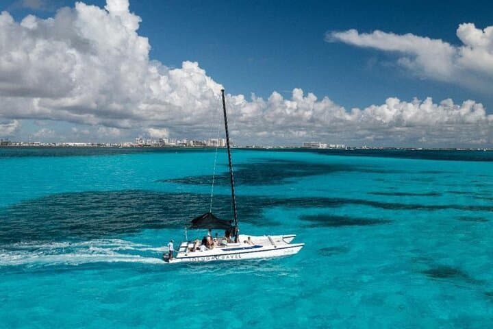 Private Catamaran to Isla Mujeres: Snorkel, Playa Norte & Open Bar photo 5