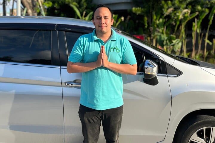 Full-Day Car Charter in Bali — Private Air-Conditioned Transport for Seminyak & Beyond photo 1