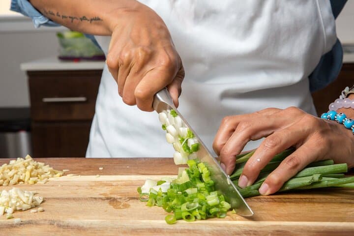 Hands-On Red Thai Curry Cooking Class in Baltimore photo 2